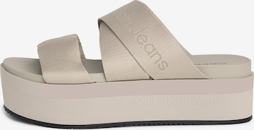 Calvin Klein Jeans Pantolette in Beige: predná strana