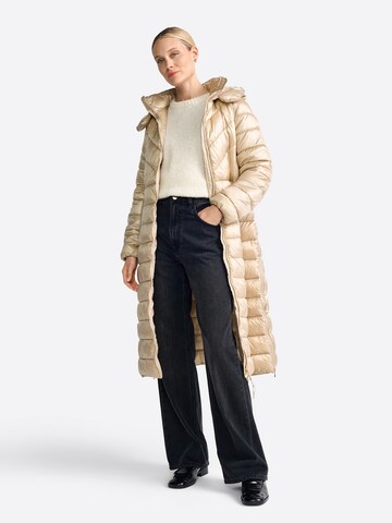 Rich & Royal Between-seasons coat in Beige: front