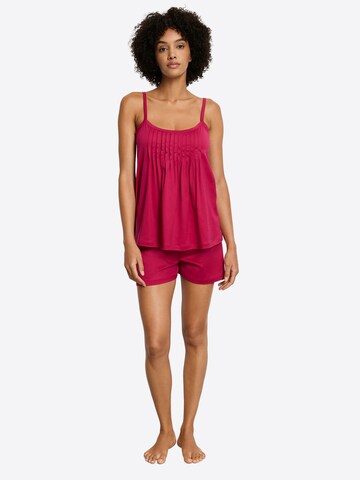 Shorty ' Juliet ' Hanro en rose