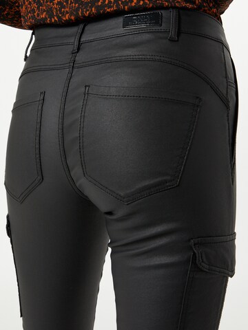 Skinny Jeans cargo 'Royal' di ONLY in nero