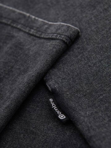 T-Shirt Ombre en noir