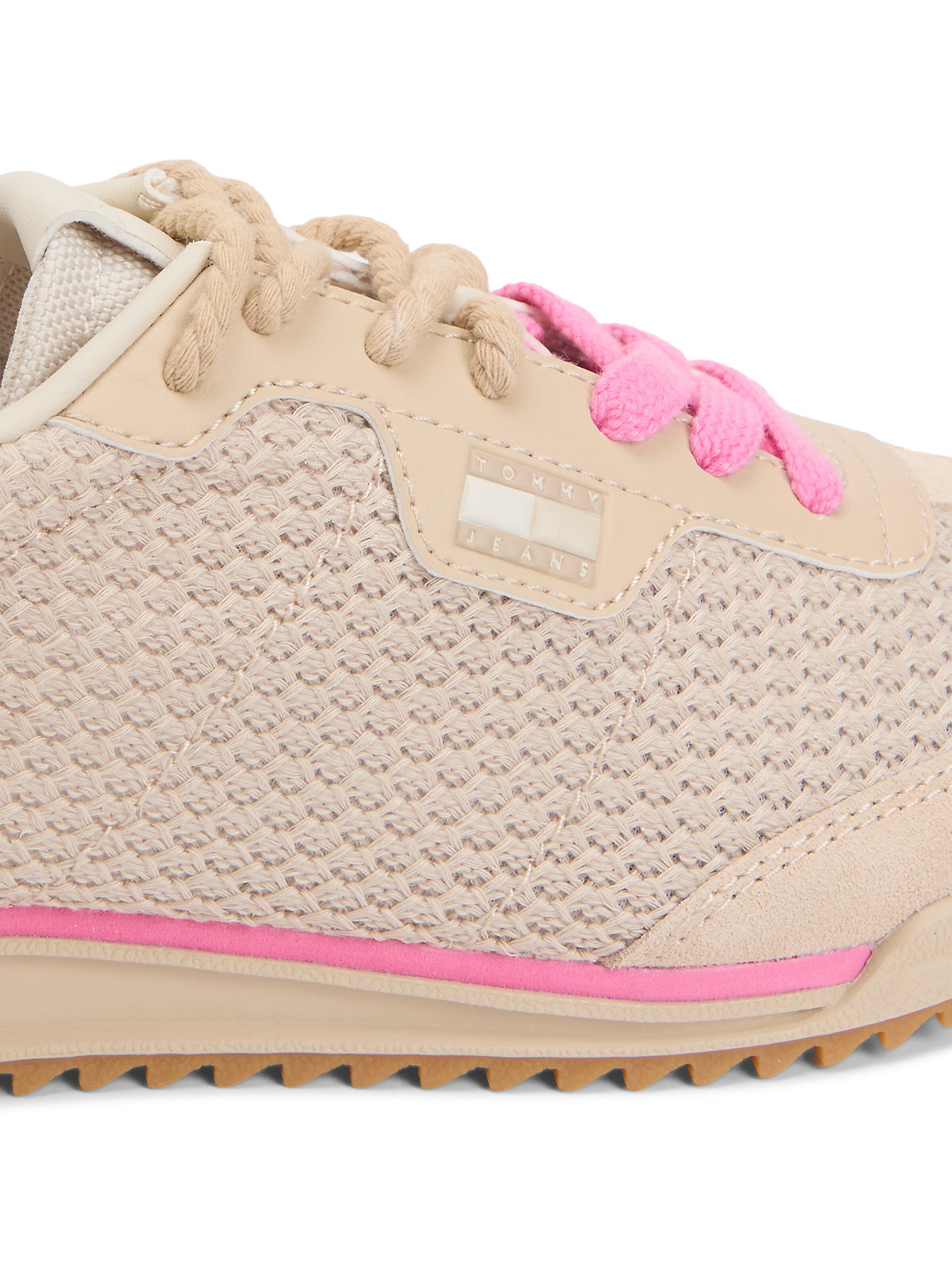 Tommy Jeans Sneaker in Beige