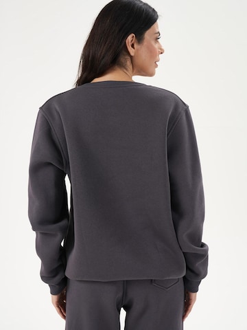 LOUIS LECLER Sweatshirt 'Avery' in Grijs
