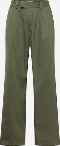 Calvin Klein Jeans Regular Pleat-front trousers in Green: front