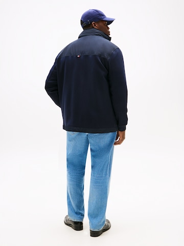 Tommy Hilfiger Big & Tall Демисезонная куртка в Синий
