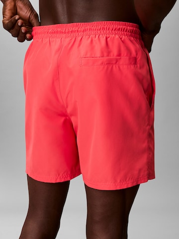 Shorts de bain Calvin Klein Swimwear en rose