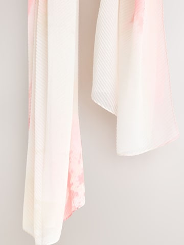 Next Kaulaliina värissä valkoinen