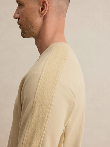 DAN FOX APPAREL Mikina 'Nikolai' – béžová