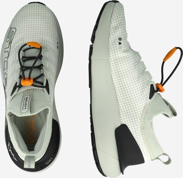 UNDER ARMOUR Springsko 'UA HOVR Phantom 3 SE Storm' i vit