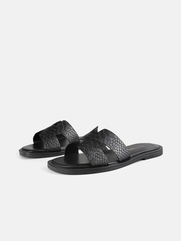 Mocassin 'MELT TO THE OCEAN' L37 HANDMADE SHOES en noir