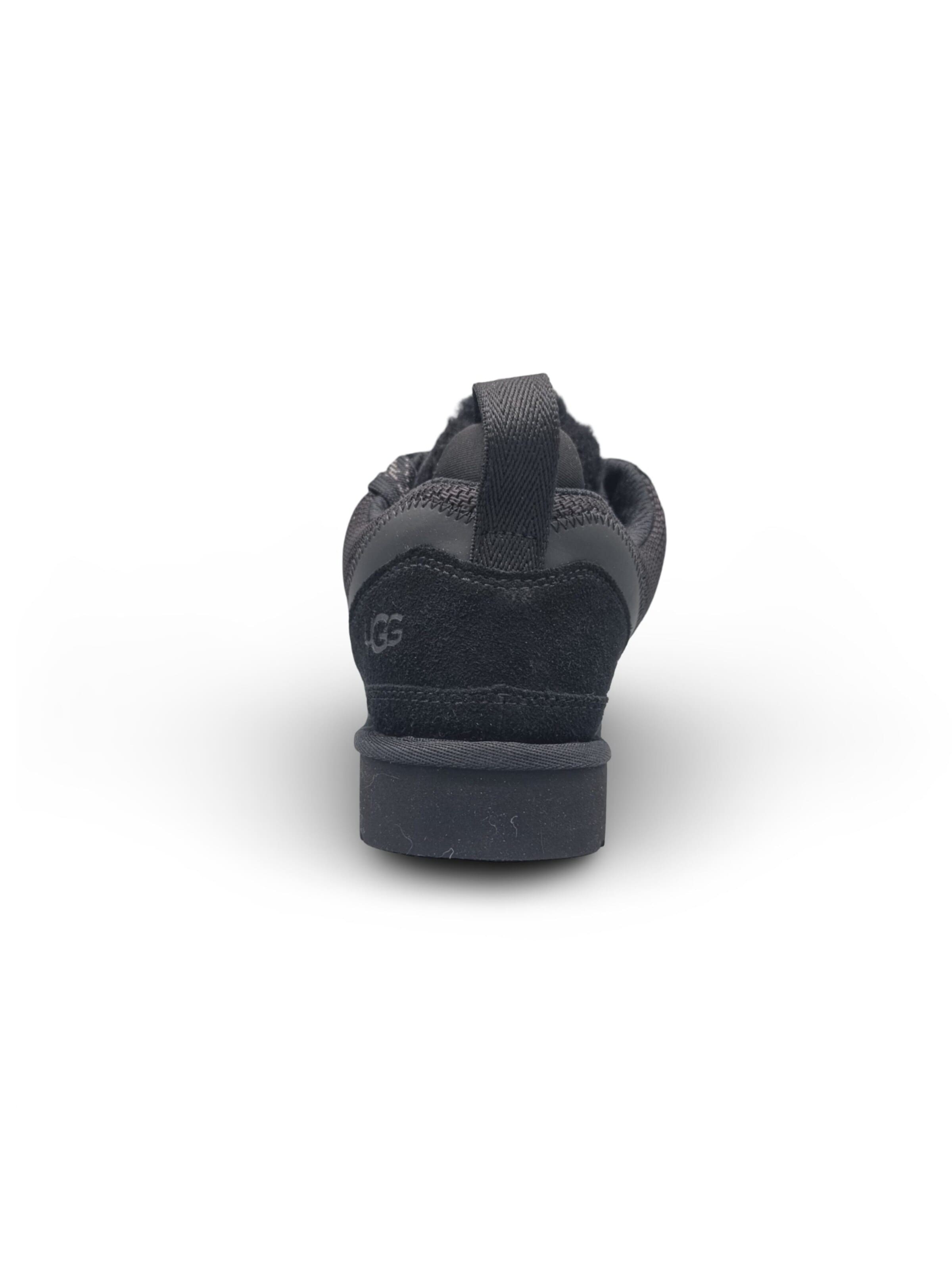 UGG Boots‌‌‌‌ in Schwarz