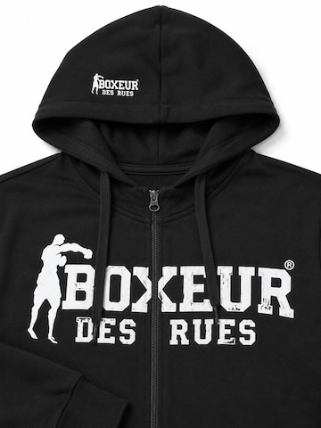 Boxeur des Rues Sweatshirt 'Herren Hoodie Fitted Boxeur des Rues mit Reißverschluss und Kapuze, Schwarz, Weißes Logo, Baumwolle' in Zwart