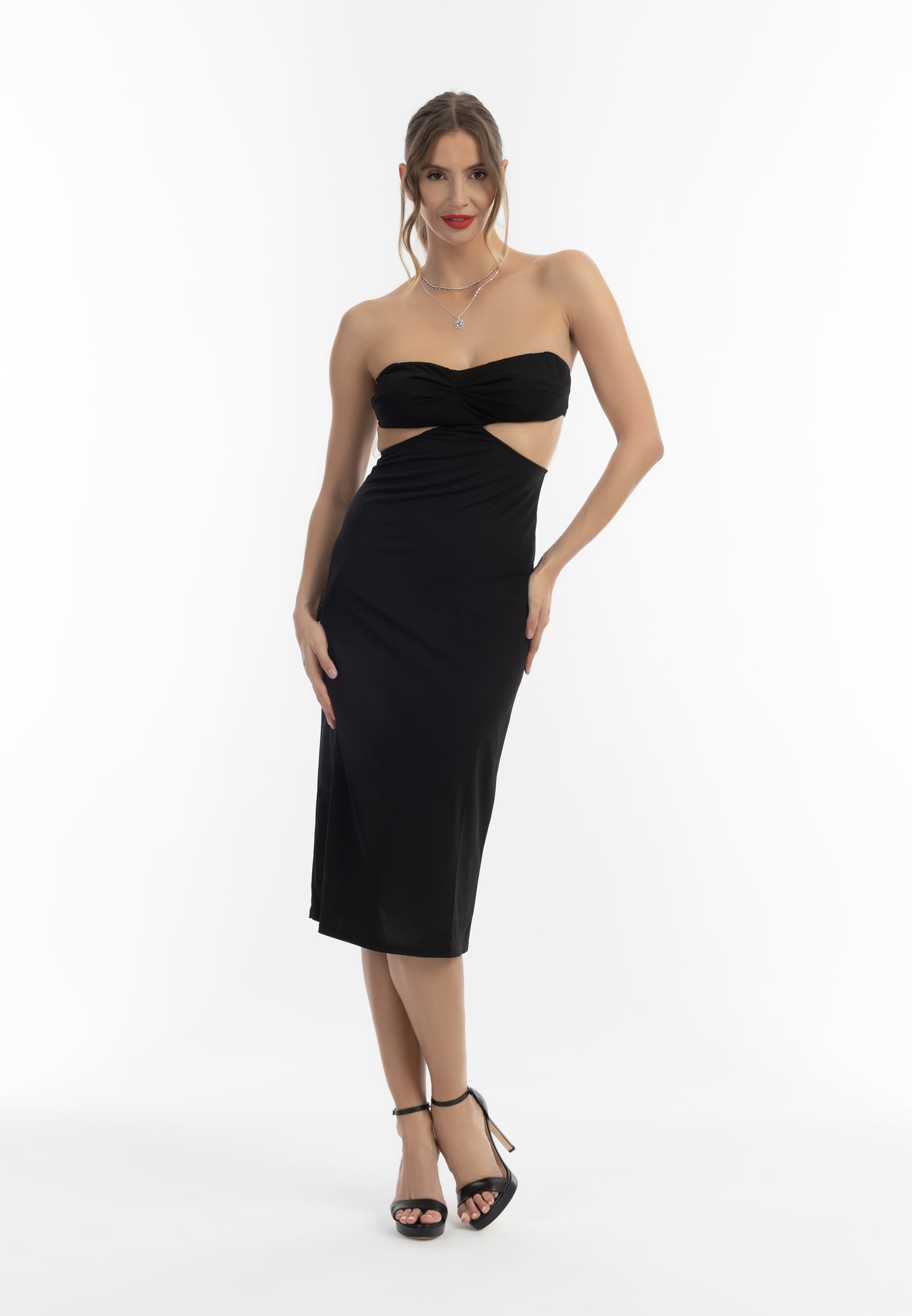 NAEMI Dress in Black: front