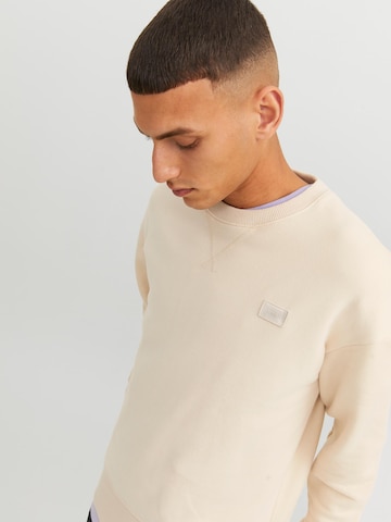 JACK & JONES كنزة رياضية بلون بيج