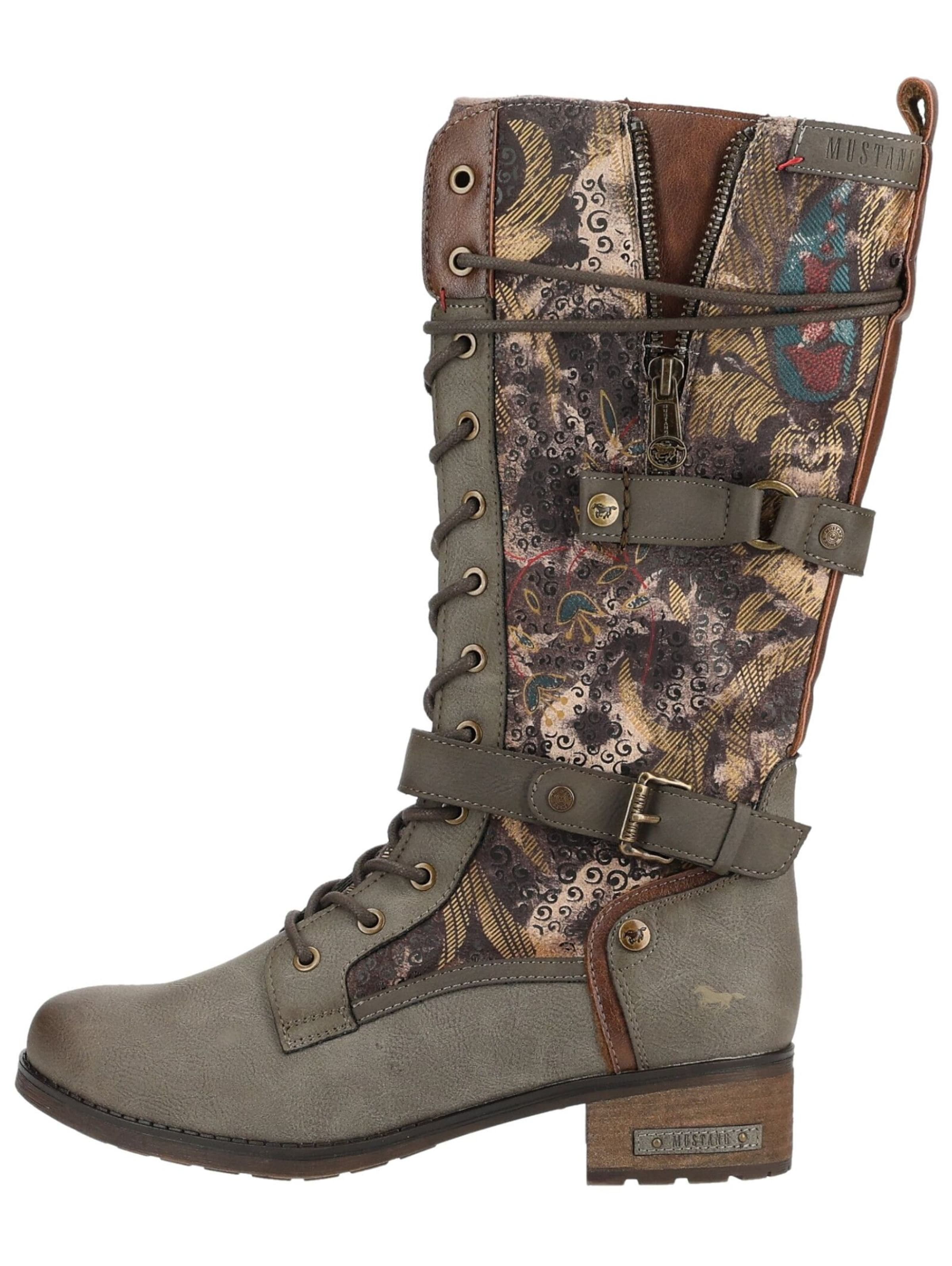 Bottes à lacets MUSTANG en vert