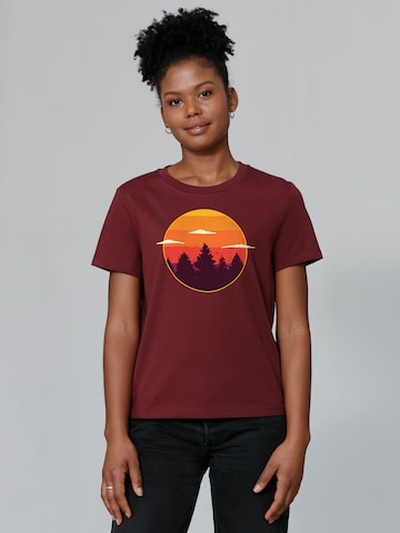 Watapparel Shirt 'Sunset forest' in Rot: Vorderseite