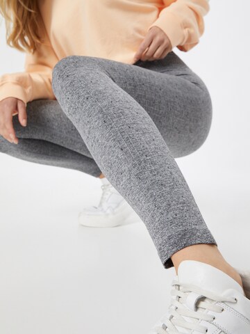 MAGIC Bodyfashion Skinny Leggings in Grau