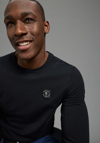 DELMAO Shirt in Black
