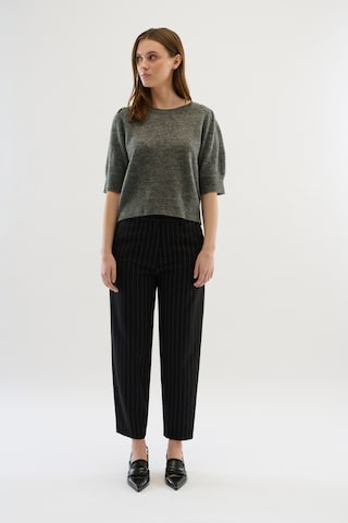 KAREN BY SIMONSEN Sweater in Grey