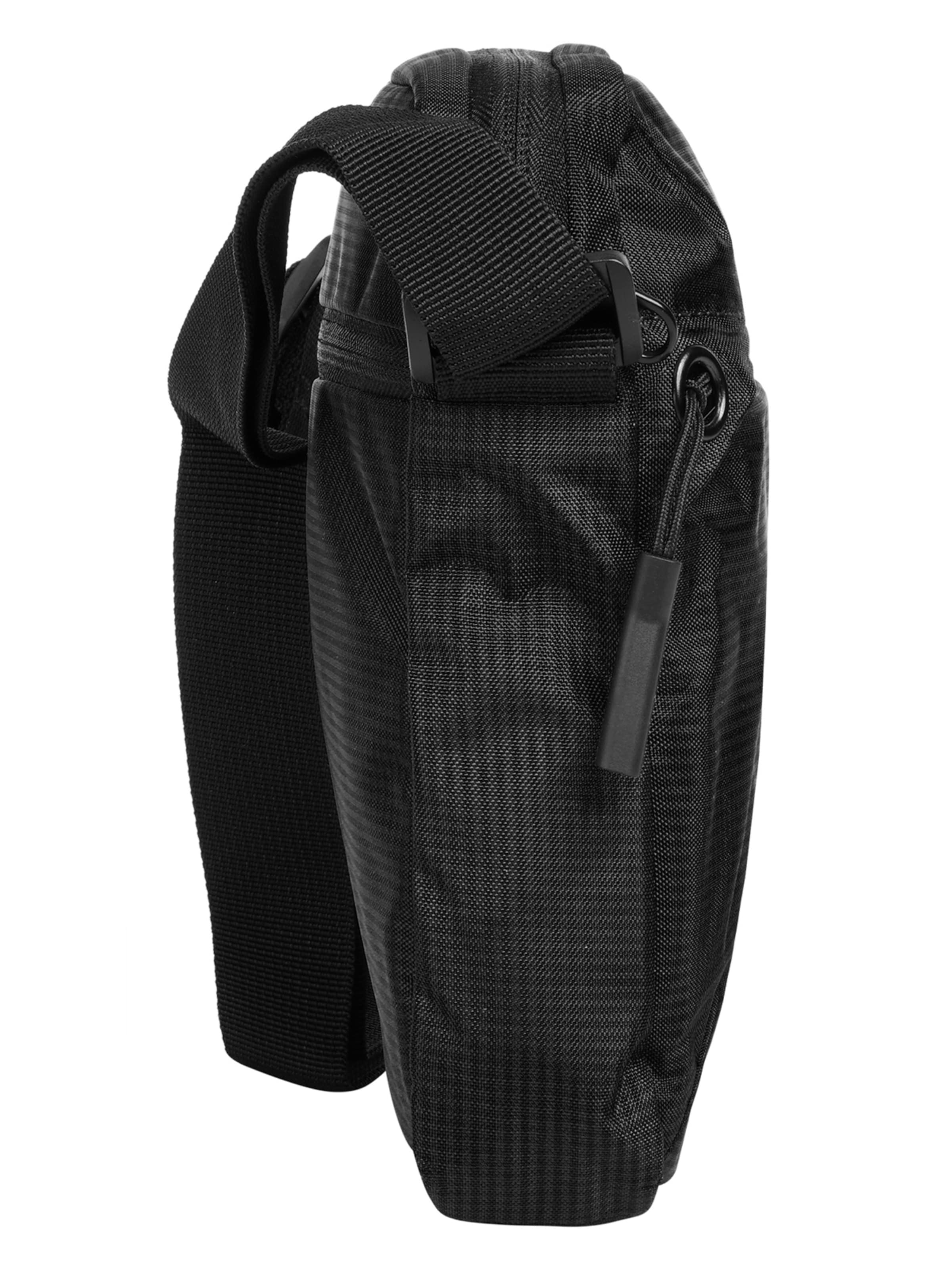 Sac à bandoulière 'LIGHT N BASE' CHIEMSEE en noir
