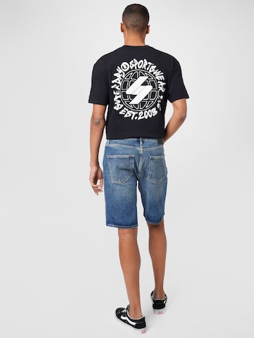 Superdry Regular Shorts in Blau