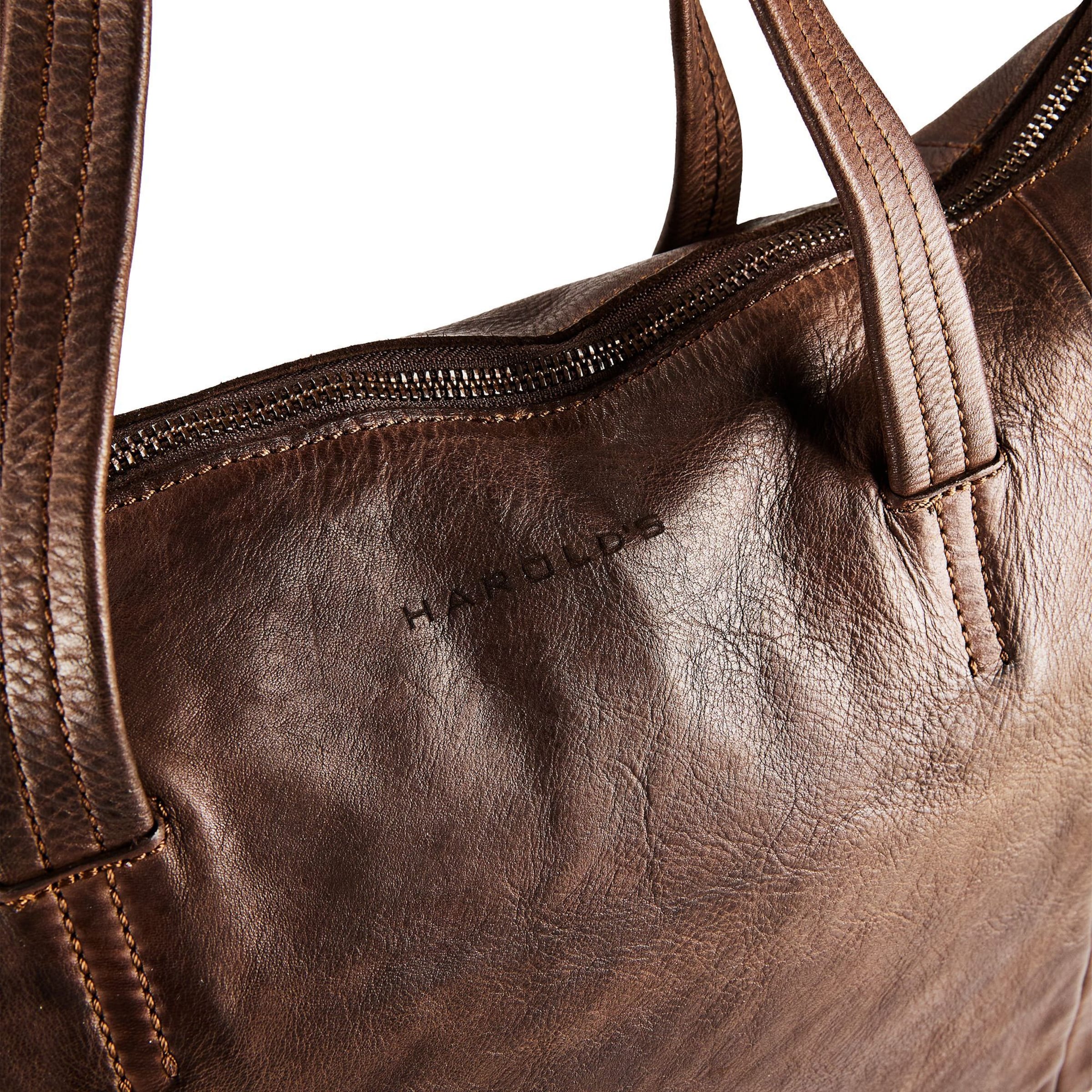 Harold's Shopper 'Submarine' in Bruin