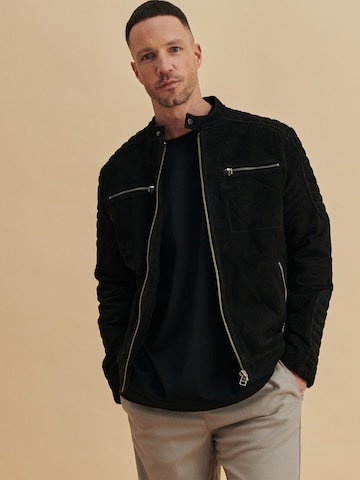 DAN FOX APPAREL - Chaqueta de entretiempo 'Levin' en negro: frente