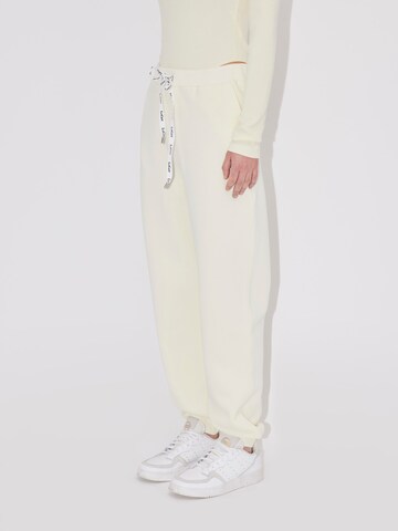 Effilé Pantalon 'Panthea' LeGer by Lena Gercke en blanc