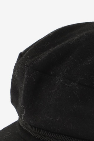 MANGO Hat & Cap in S in Black