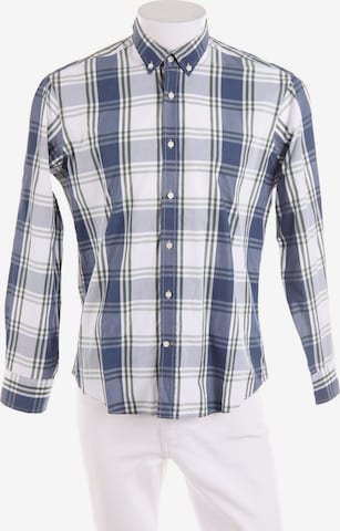 Yorn Button Up Shirt in M in Blue: front