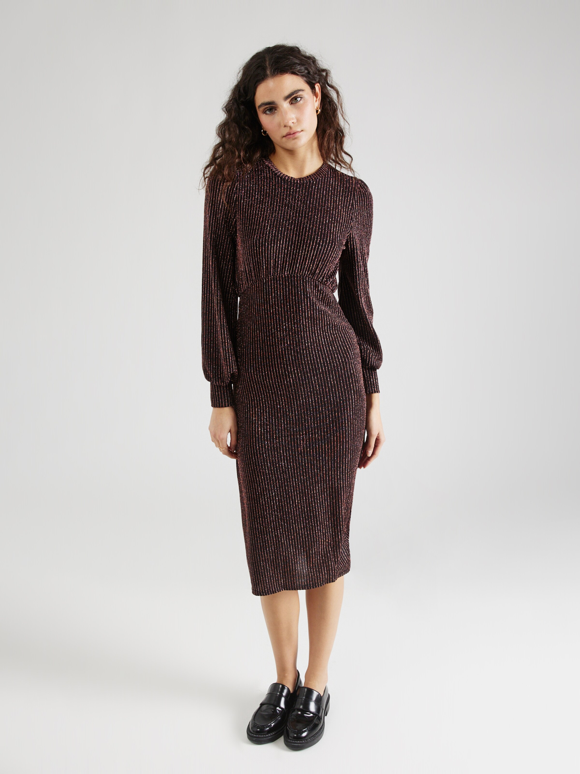 SISTERS POINT Dress ELITA in Brown ABOUT YOU