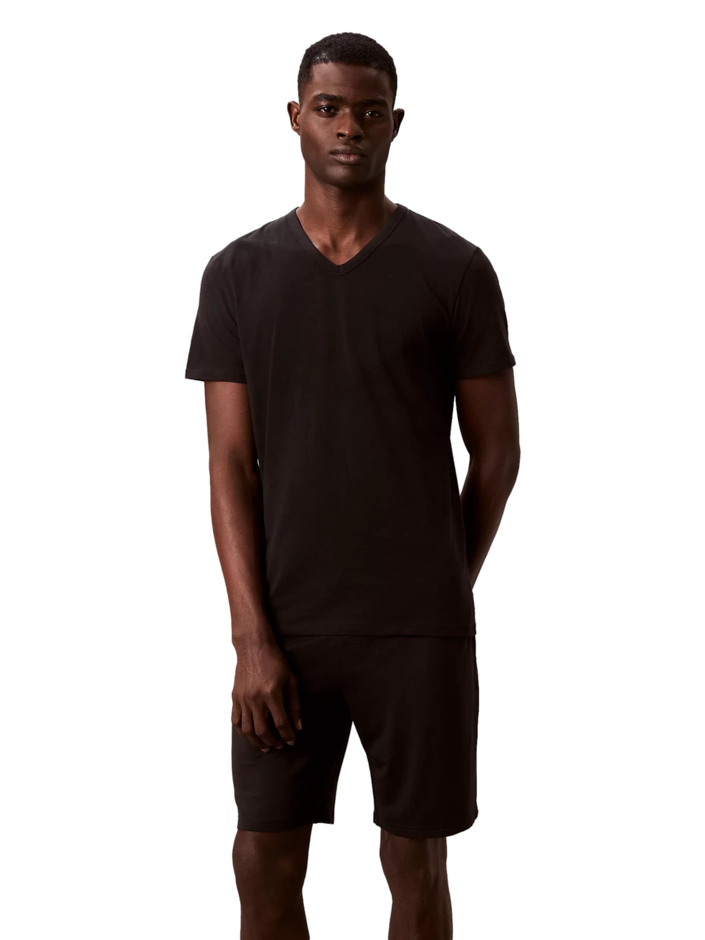 T-Shirt Calvin Klein en noir : devant