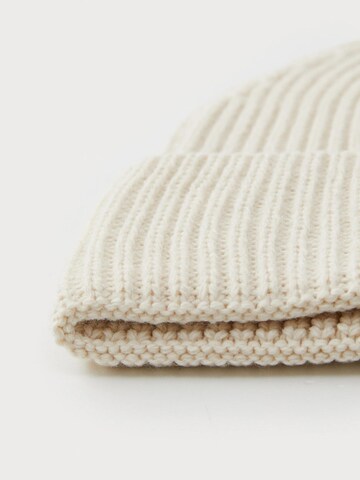 Calvin Klein Hut 'MONOGRAM BEANIE RIB' in Weiß