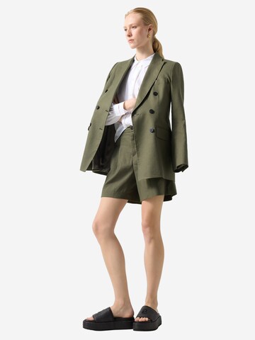 BOGNER Flared Shorts 'Hanny' in Grün
