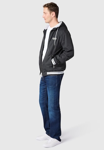 Veste mi-saison 'Stewan' Ragwear en noir