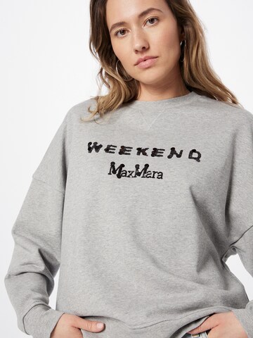 Weekend Max Mara Sweatshirt 'HOT' in Grey