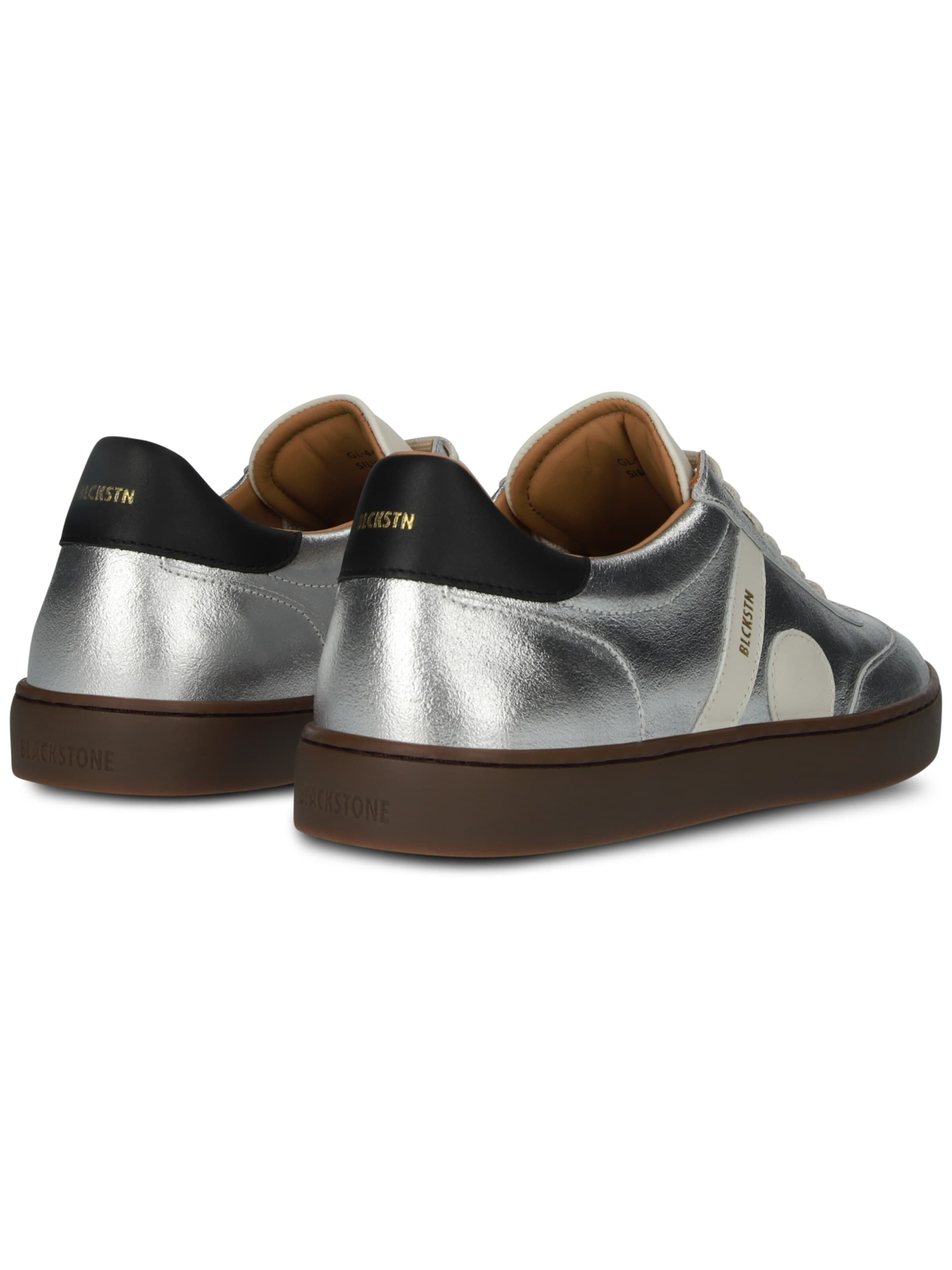 BLACKSTONE - Zapatillas deportivas bajas 'SIERRA NATUK' en plata