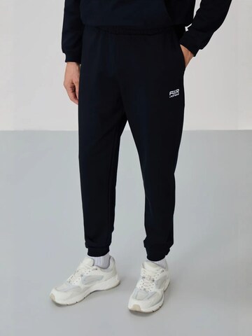 Tommy Life Tracksuit 'Aktive Sets' in Black