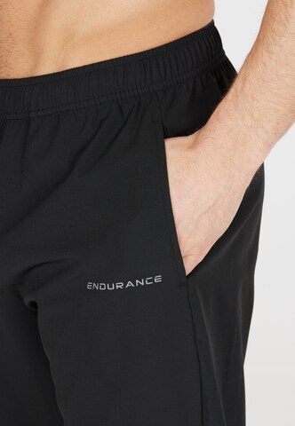 ENDURANCE Tapered Sporthose 'Jeen' in Schwarz