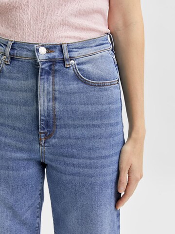Selected Femme Petite جينز واسع جينز 'Karla' بلون أزرق