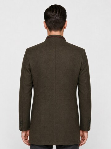 Cappotto invernale 'Eiskante' di ALLTHEMEN in verde