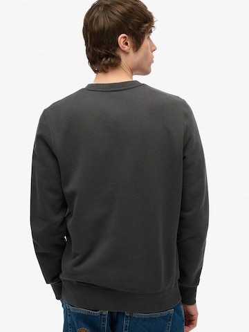 Superdry Sweatshirt i svart