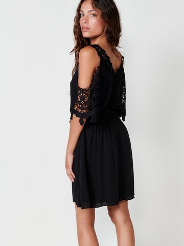 Robe KOROSHI en noir