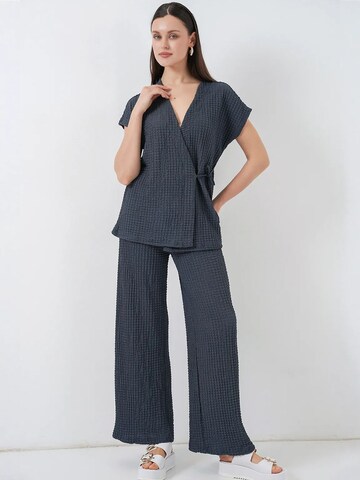 Bigdart Pantsuit in Grey: front