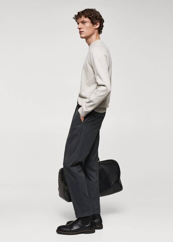 MANGO MAN Slim fit Pleat-Front Pants 'Cupid' in Grey