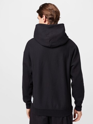 Champion Reverse Weave Sweatshirt in Zwart