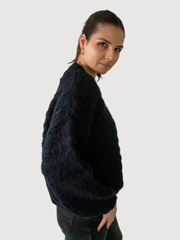WEARABLE STORIES Sweater 'Simona' in Black