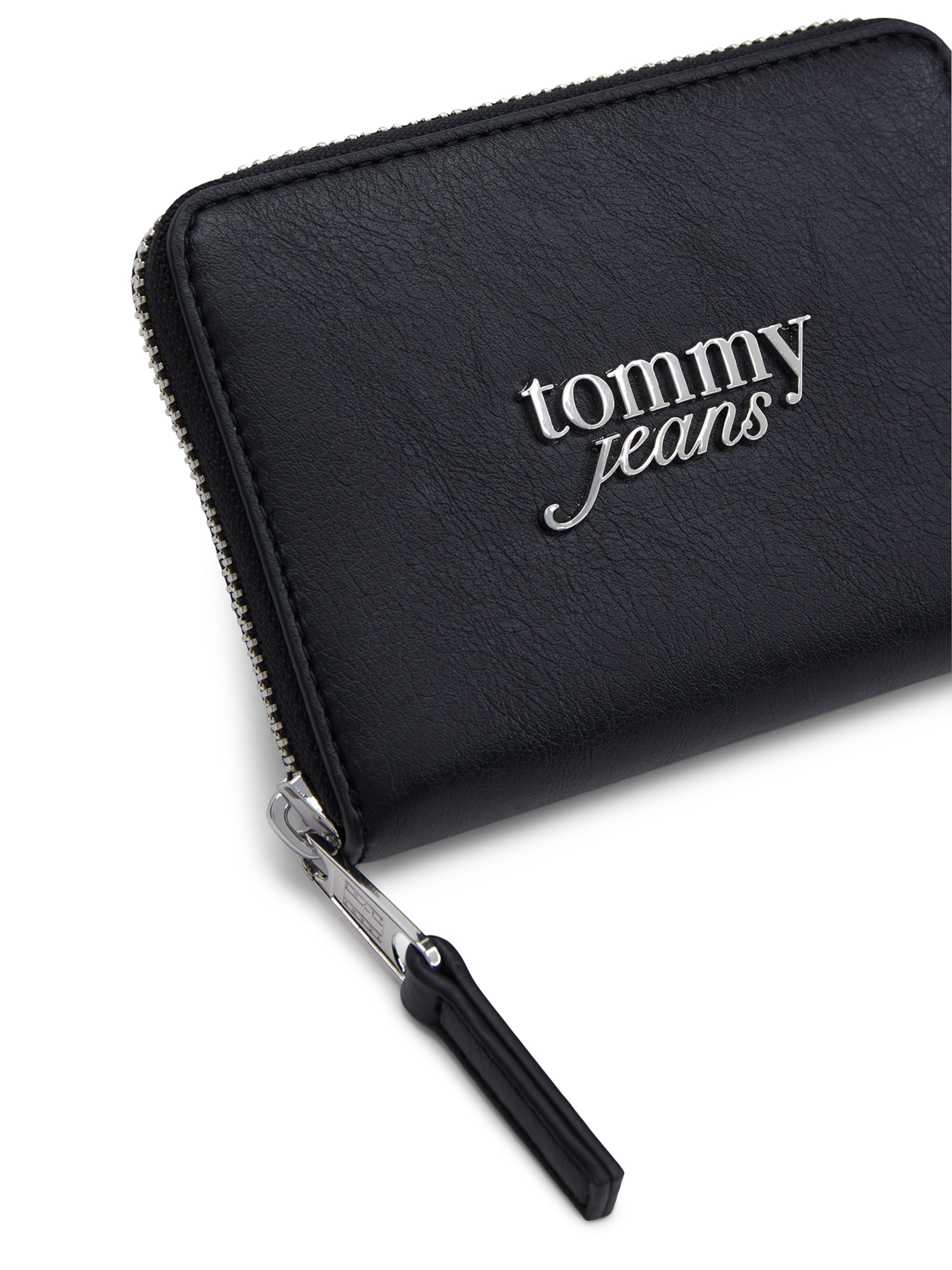 Tommy Jeans Peňaženka 'BOLD MED ZA' - Čierna