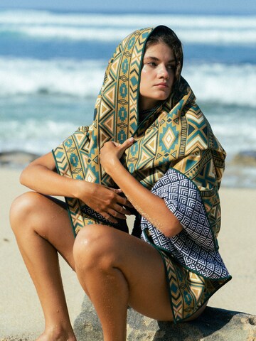 woodsandwaves - Toalla de playa 'Golden Treasure' en Mezcla de colores