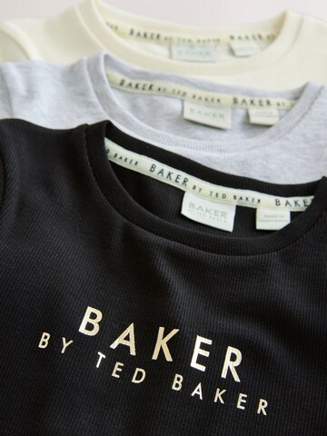 Baker by Ted Baker Тениска в бежово